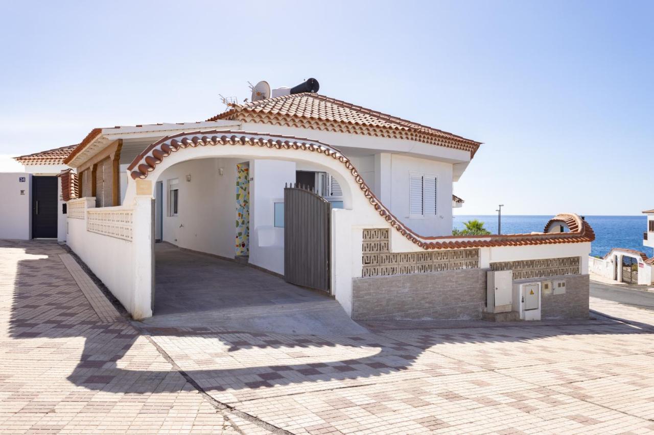 Coastal Hideaway Villa Puerto de Santiago  Exterior photo